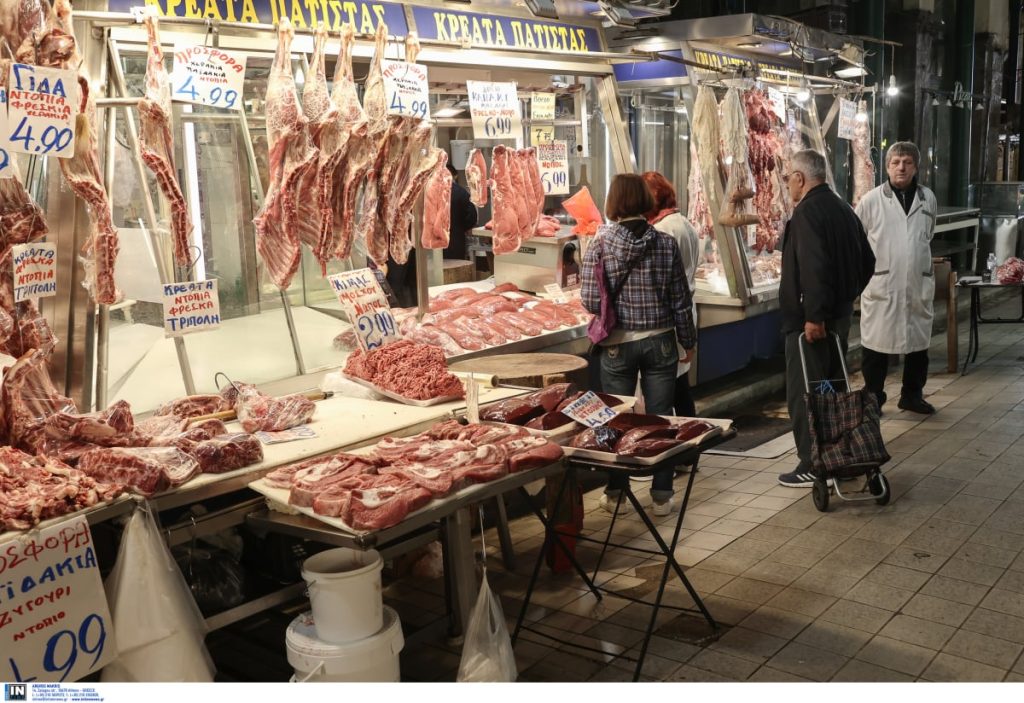 Πάσχα 2023: «Φωτιά» φέτος οι τιμές στα ελληνικά αρνιά – Πόσο θα κοστίσει το κιλό