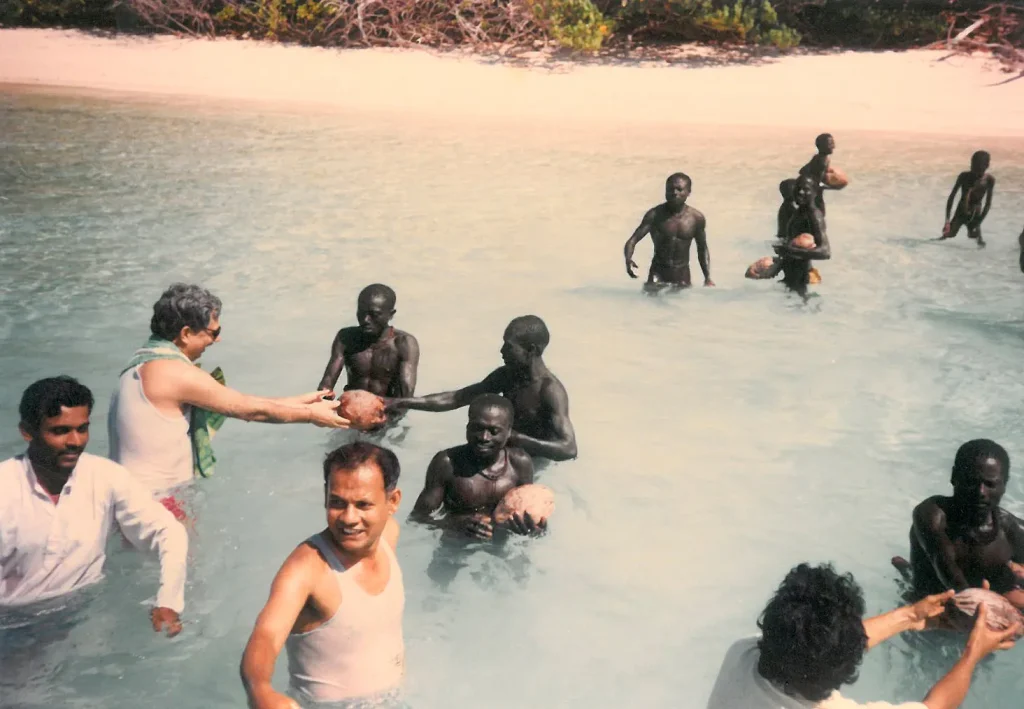 Σεντινελέζοι: Η ιστορία της πιο «επικίνδυνης» φυλής του κόσμου (βίντεο)