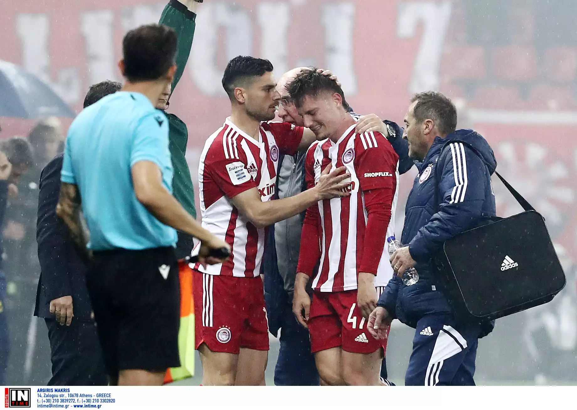 Ολυμπιακός: Αποχώρησε κλαίγοντας ο Κανός από το ματς με τον Άρη – Φόβοι για σοβαρό τραυματισμό