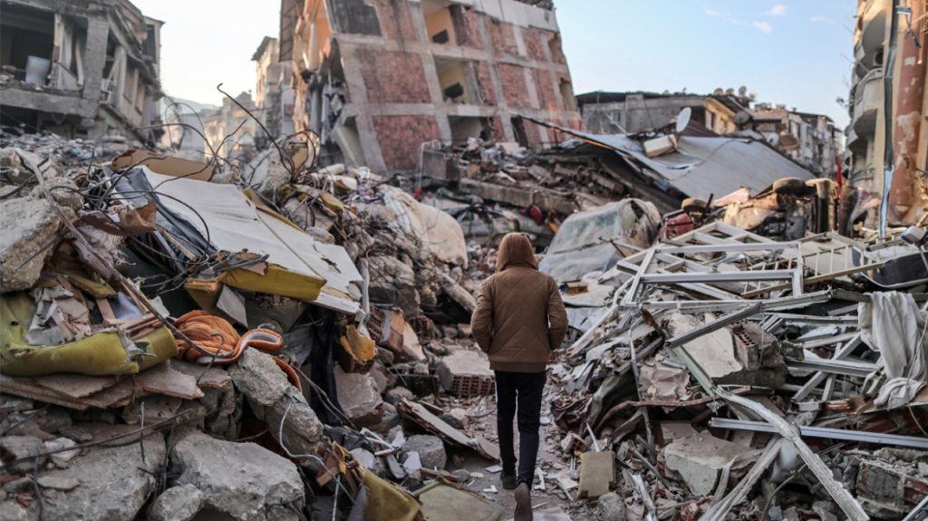 Νέα ελληνική επιστημονική αποστολή στην Τουρκία με τον Ευθύμιο Λέκκα για τον σεισμό