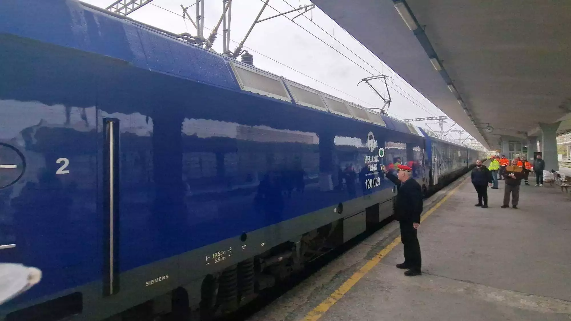 Σχεδόν «έρημο» αναχώρησε το πρώτο Intercity για Θεσσαλονίκη – Αθήνα μετά το έγκλημα στα Τέμπη