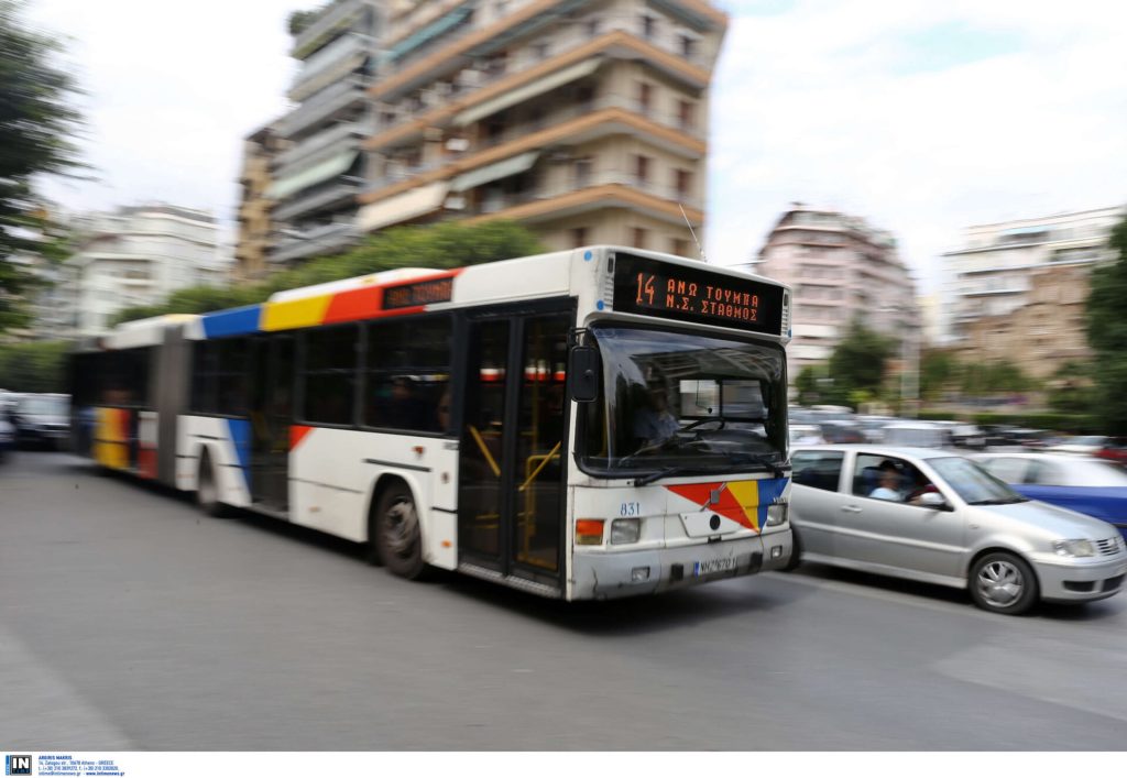 Θεσσαλονίκη: Ζημιές από οπαδούς σε λεωφορεία του ΟΑΣΘ
