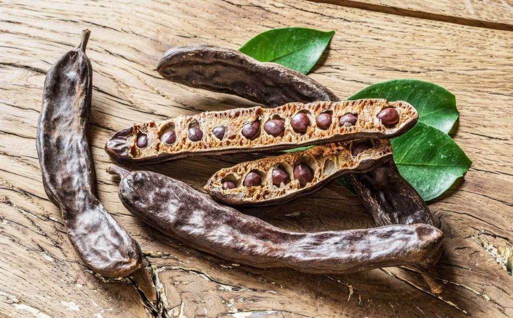 Χαρούπι: Πώς τρώγεται και ποια τα οφέλη για την υγεία