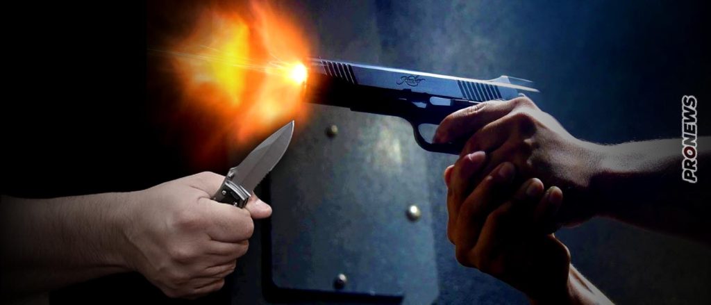 Πυροβολισμοί και μαχαίρωμα στην Βούλα: Ένας 19χρονος κτυπημένος από σφαίρες και άλλοι δύο μαχαιρωμένοι