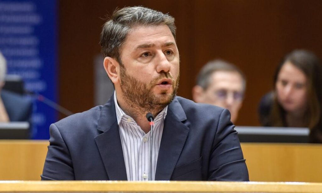 Ν.Ανδρουλάκης από Καλάβρυτα: «Ο κ.Μητσοτάκης έκανε τον Πόντιο Πιλάτο – Επέτρεψε στις τράπεζες να έχουν ρεκόρ κερδών»