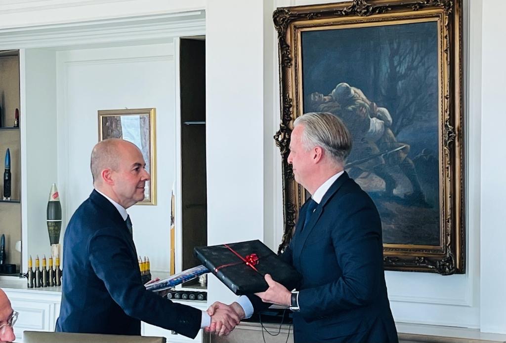 Υπογραφή εξαγωγικής σύμβασης των ΕΑΣ με την γερμανική Heckler and Koch