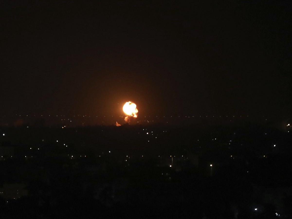 Λίβανος: Ισχυρές εκρήξεις στην περιοχή της Τύρου