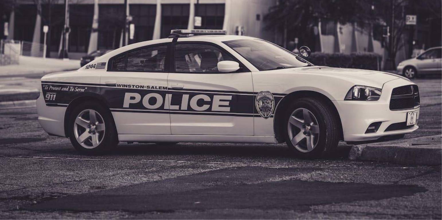 ΗΠΑ: 15χρονος μαθητής έριξε μπουνιά στον καθηγητή του επειδή του πήρε το κινητό! (βίντεο)