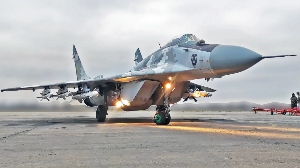 Η Πολωνία στέλνει συνεχώς MIG-29 στην Ουκρανία: Η πτήση ακόμα δύο μαχητικών στους ουκρανικούς ουρανούς (βίντεο)