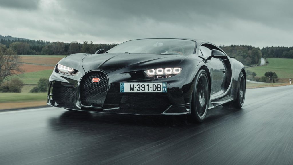 Bugatti Chiron: Με 400+ χ.α.ω. σε γερμανικό αυτοκινητόδρομο!
