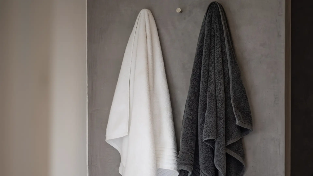 Μοιράζεστε τις πετσέτες σας; – Δείτε ποιοι είναι οι κίνδυνοι