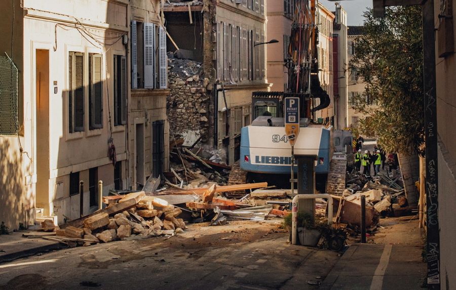 Γαλλία: Πέντε οι νεκροί από την κατάρρευση πολυκατοικίας στη Μασσαλία (upd)