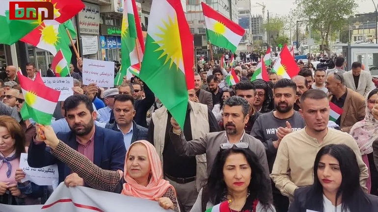 Ιράκ: Διαδήλωση στο Κουρδιστάν εναντίον των βομβαρδισμών της Τουρκίας