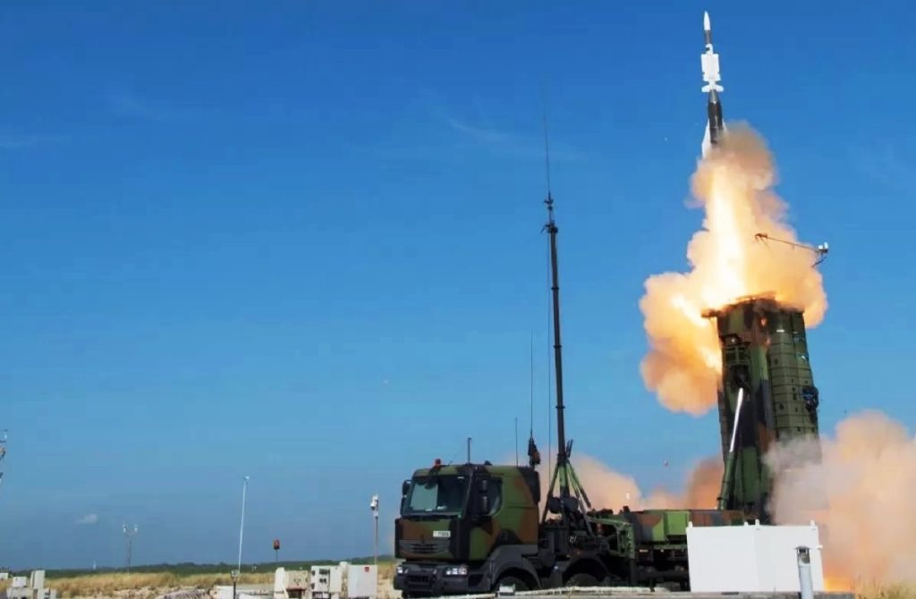 Σε επιχειρησιακή λειτουργία τέθηκε το ιταλικό πυραυλικό σύστημα αεράμυνας SAMP/T στην Σλοβακία