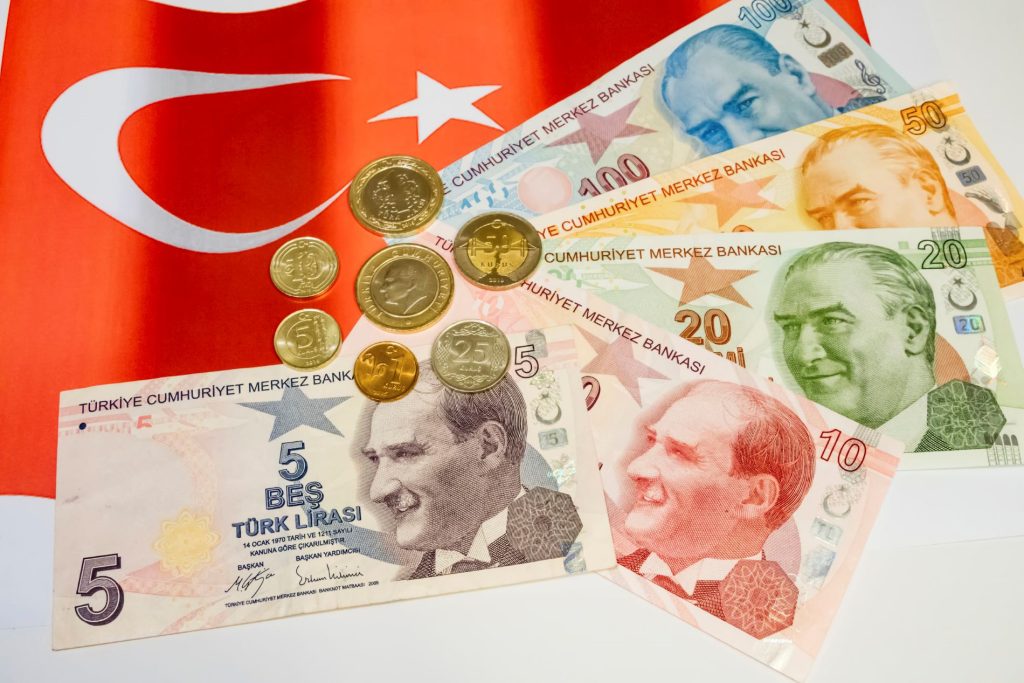 Τουρκία: Μειώνει το βάρος στα νομίσματά της – Η παραγωγή κοστίζει περισσότερο από την αξία τους