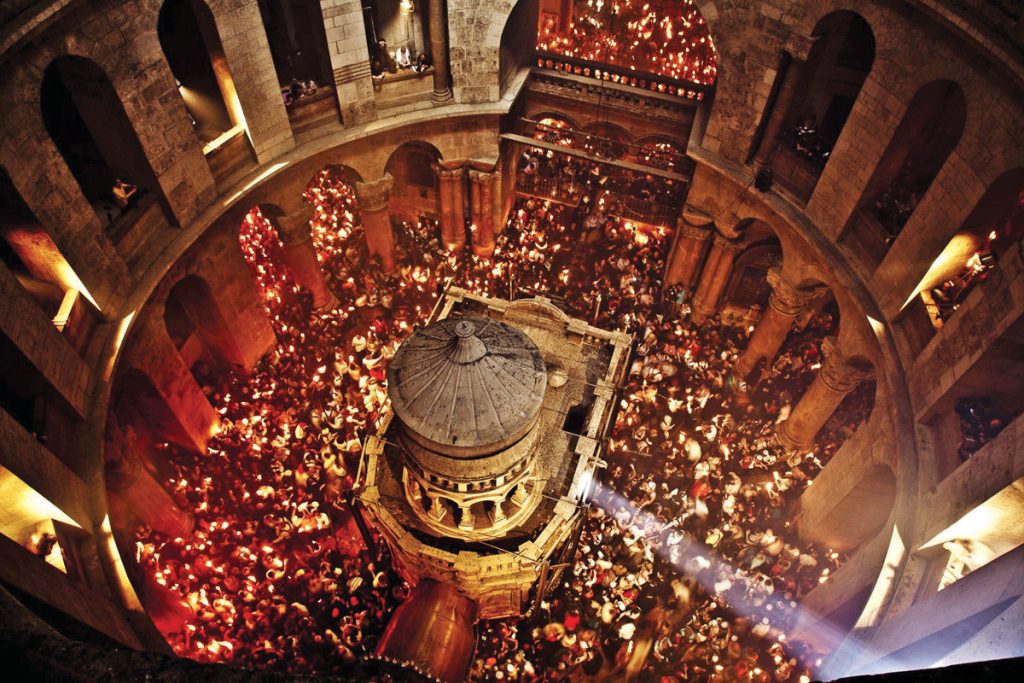 Πατριαρχείο Ιεροσολύμων: «Παράλογοι περιορισμοί» στην προσέλευση πιστών στον Πανάγιο Τάφο