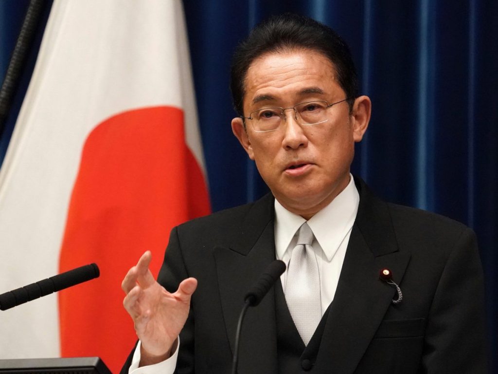 Ιάπωνας πρωθυπουργός: «Ο πύραυλος που εκτόξευσε η Β.Κορέα δεν κατέπεσε στο έδαφος της Ιαπωνίας»