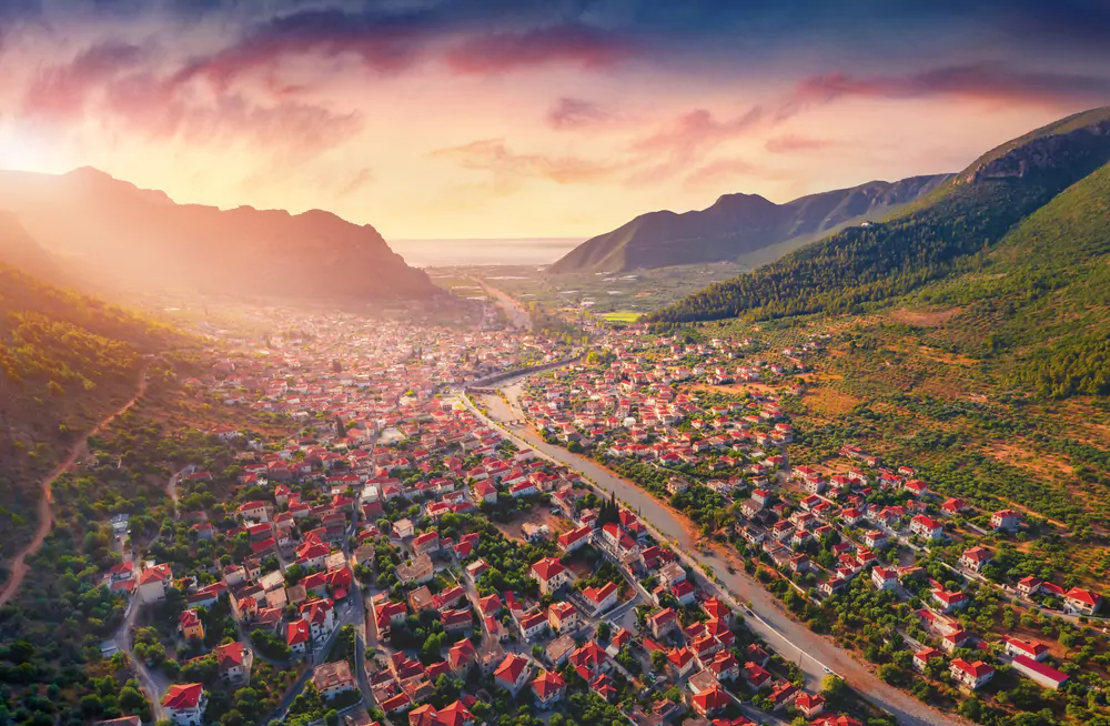 Τρεις προορισμοί για το Πάσχα με παραδοσιακά έθιμα που αξίζει να επισκεφθείς