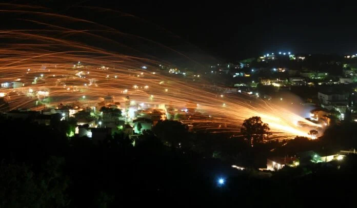 Χίος: Ζωντανά στο Λας Βέγκας φέτος ο ρουκετοπόλεμος στο Βροντάδο