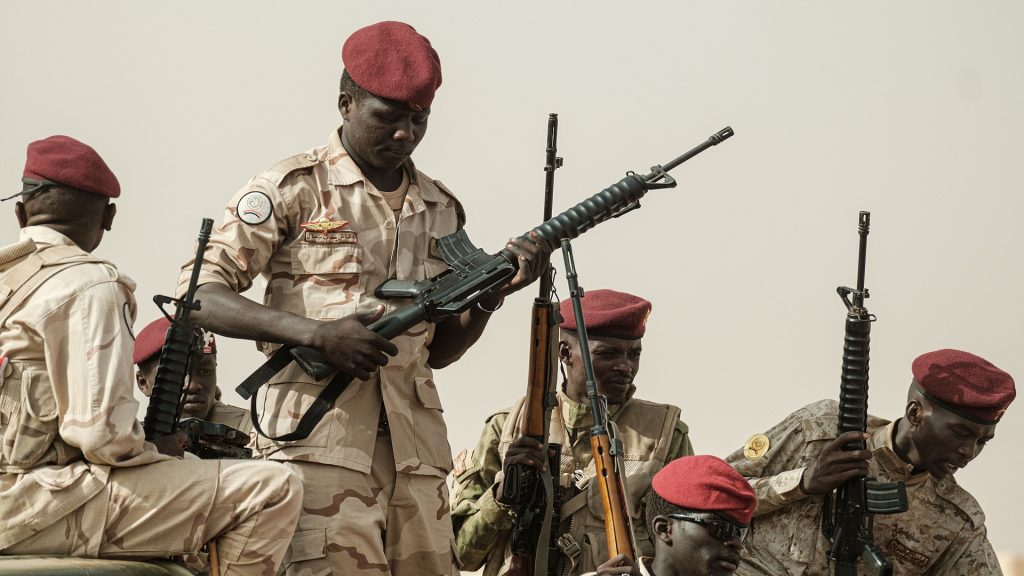 Συνεχίζεται το αιματοκύλισμα στο Σουδάν: Στους 185 οι νεκροί και 1.800 οι τραυματίες