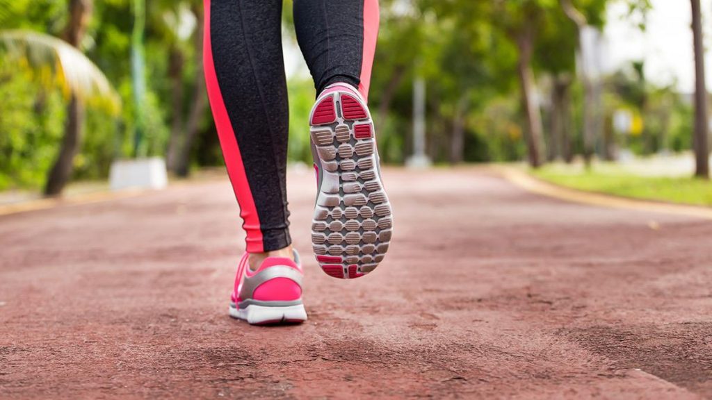 Αποτελεσματικές συμβουλές για το περπάτημα που θα σας βοηθήσουν να χάσετε τα περιττά κιλά