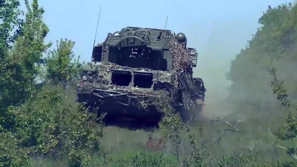 Βίντεο: Ουκρανικό α/α σύστημα TOR εκτοξεύει πύραυλο κατά ρωσικού εναέριου στόχου