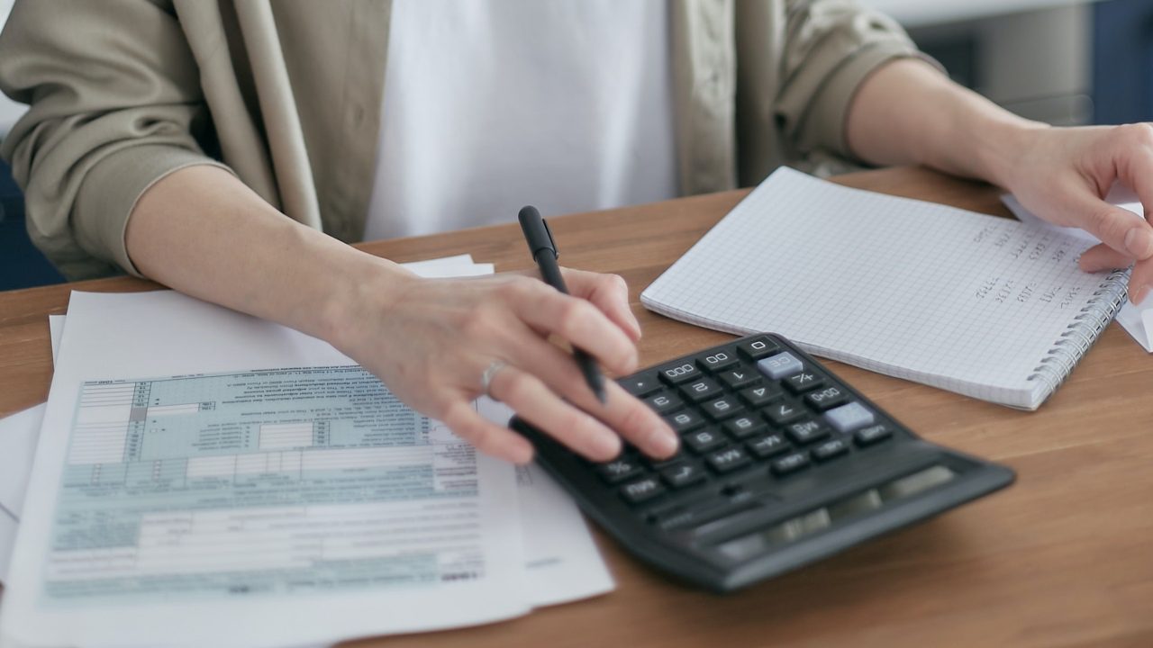 Φορολογικές δηλώσεις: Πώς θα δηλώσουν οι ενοικιαστές τα μισθώματα που κατέβαλαν το προηγούμενο έτος