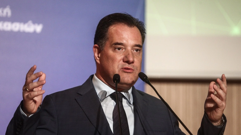 Ρώτησαν τον Α.Γεωργιάδη πόσα χρωστά η ΝΔ – Ξανά «αποκάλυψε» διαφορετικούς αριθμούς (βίντεο)