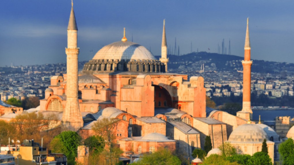 «Υπερηφανεύεται » ο Ρ.Τ.Ερντογάν για τη μετατροπή της Αγίας Σοφίας σε τέμενος: «Θεμέλιος λίθος μίας νέας ανάπτυξης»