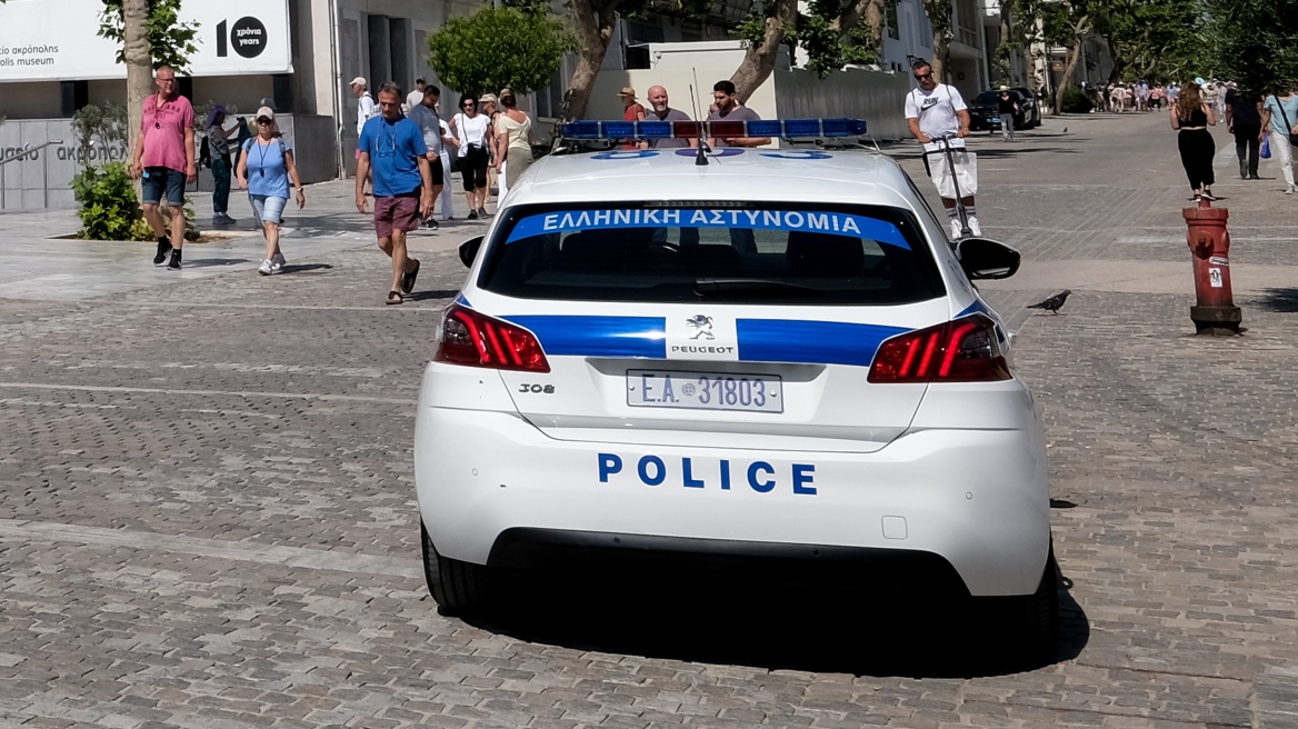 Ακρόπολη: Ενώπιον του ανακριτή σήμερα οι 17χρονοι για το μαχαίρωμα του 18χρονου