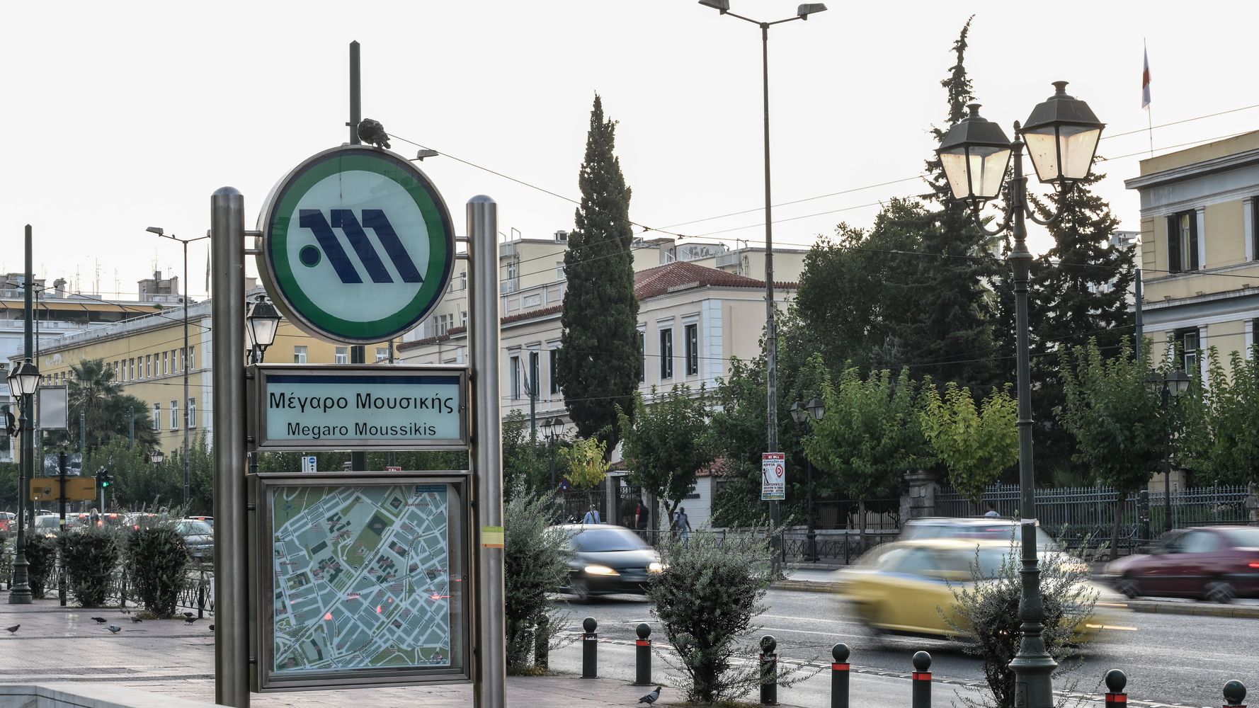 «Μέγαρο Μουσικής»: Άνδρας βρέθηκε σε ημιλιπόθυμη κατάσταση μέσα στο σταθμό (φώτο)