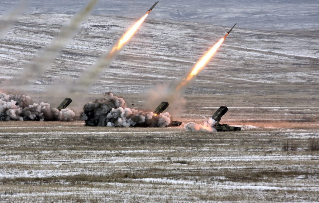 TOS -1: Το ρωσικό «υγρό πυρ» στο ουκρανικό μέτωπο