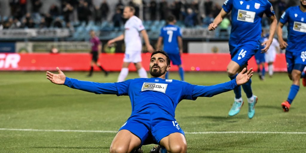 Super League: Σημαντικές νίκες για Λαμία και ΠΑΣ Γιάννινα – Ισοπαλία στο Λεβαδειακός-Ιωνικός
