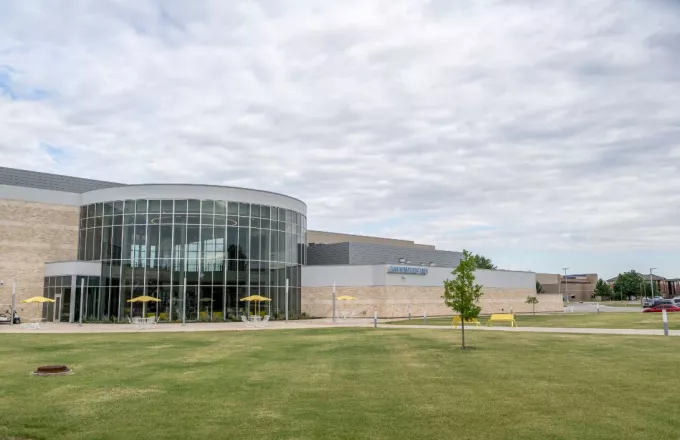 ΗΠΑ: Πυροβολισμοί στο κάμπους του Rose State College στην Οκλαχόμα – «Βρείτε καταφύγιο»