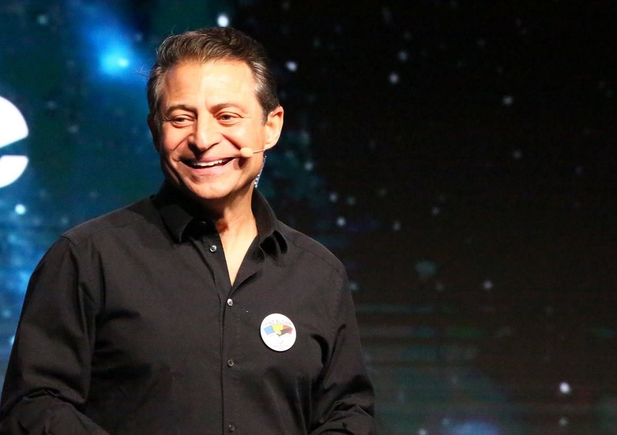 Πίτερ Διαμαντής: Ο Ελληνοαμερικανός φίλος του Ε.Μασκ που δίνει 11 εκατ. δολάρια για να εξαφανίσει τις δασικές πυρκαγιές