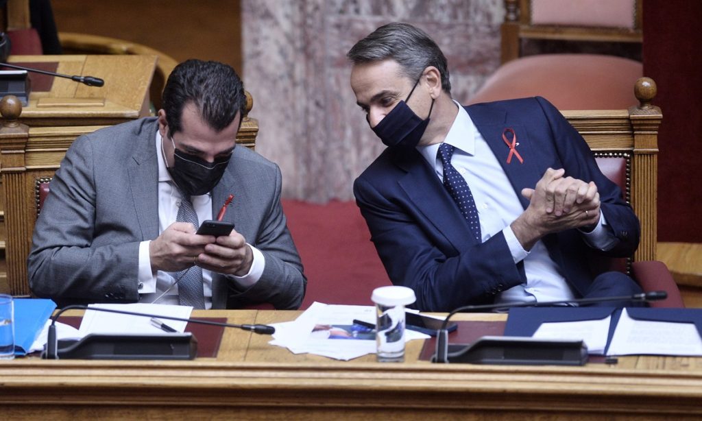 ΕΣΥ υπό διάλυση: Αφήνουν τους Έλληνες να πεθάνουν λόγω ελλείψεων – Ενδιαφέρονταν μόνο για τα εμβόλια – Τι καταγγέλλουν γιατροί