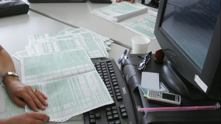 Φορολογικές δηλώσεις: Τρεις στους τέσσερις έχουν ήδη λάβει επιστροφή φόρου