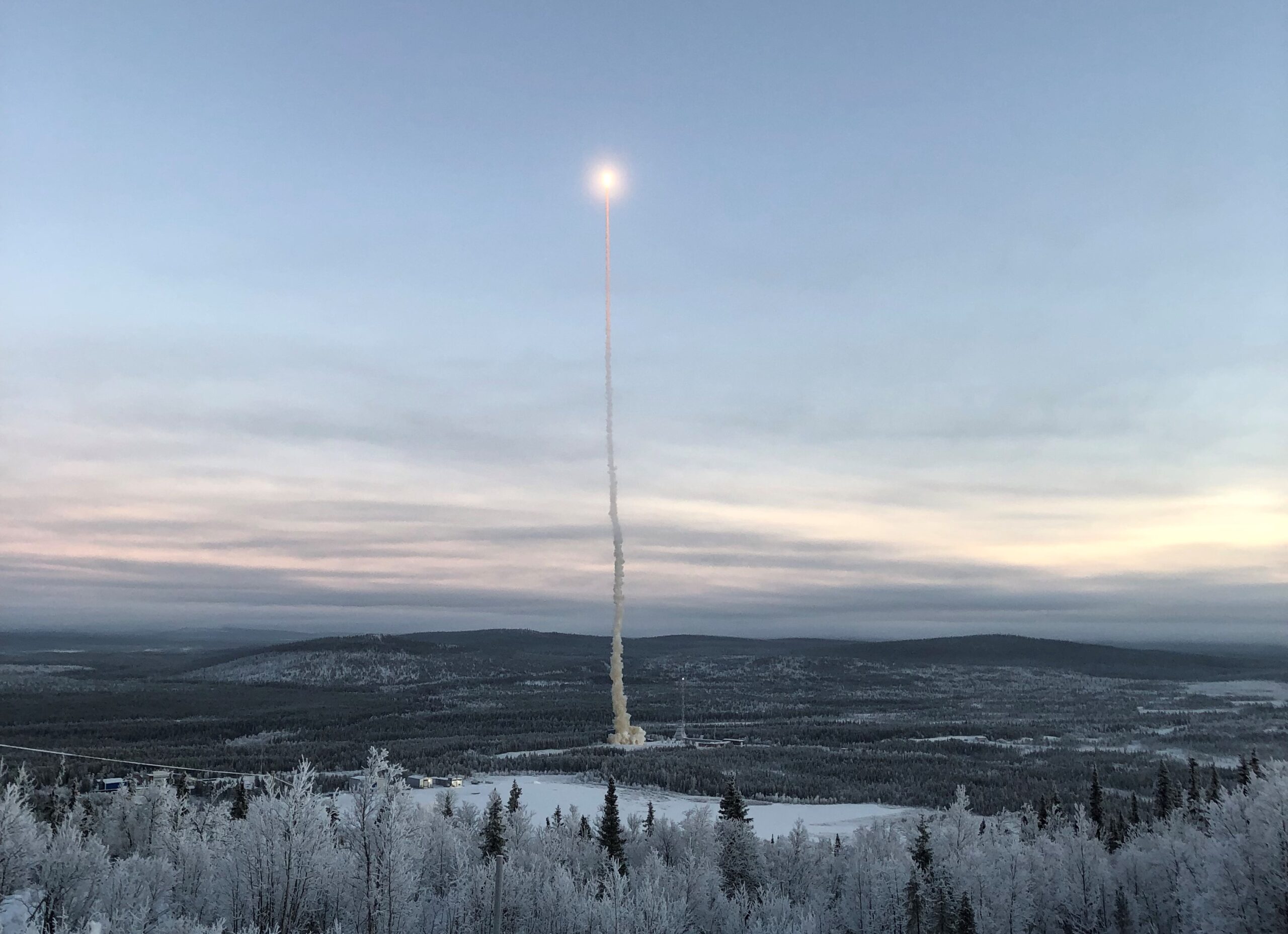 Σουηδία: Ερευνητικός πύραυλος έπεσε λόγω βλάβης στο έδαφος της Νορβηγίας
