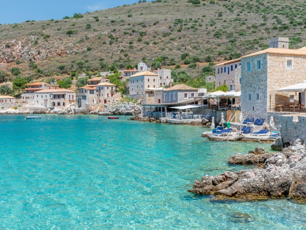 Ετοιμάζεστε για το τριήμερο της Πρωτομαγιάς; – Οι 3+3 ιδανικοί προορισμοί για να ζήσετε μοναδικές στιγμές