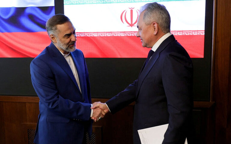 Εξελίξεις: Συνάντηση των υπουργών Άμυνας Ρωσίας, Τουρκίας, Ιράν και Συρίας στην Μόσχα