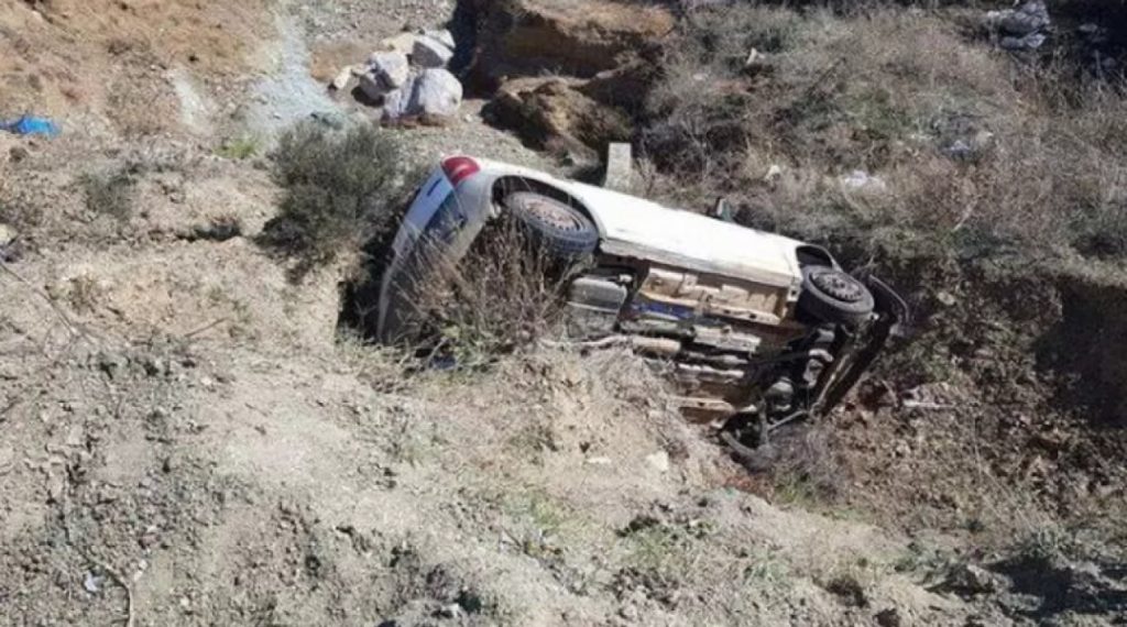 Αχαΐα: Νεκρός ένας 75χρονος που έπεσε με το αυτοκίνητό του σε γκρεμό