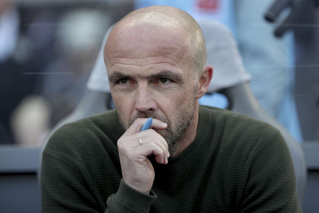 Ο Άλφρεντ Σρέντερ στην Ελλάδα για τον Ολυμπιακό – Συζητήσεις για τη θέση του προπονητή