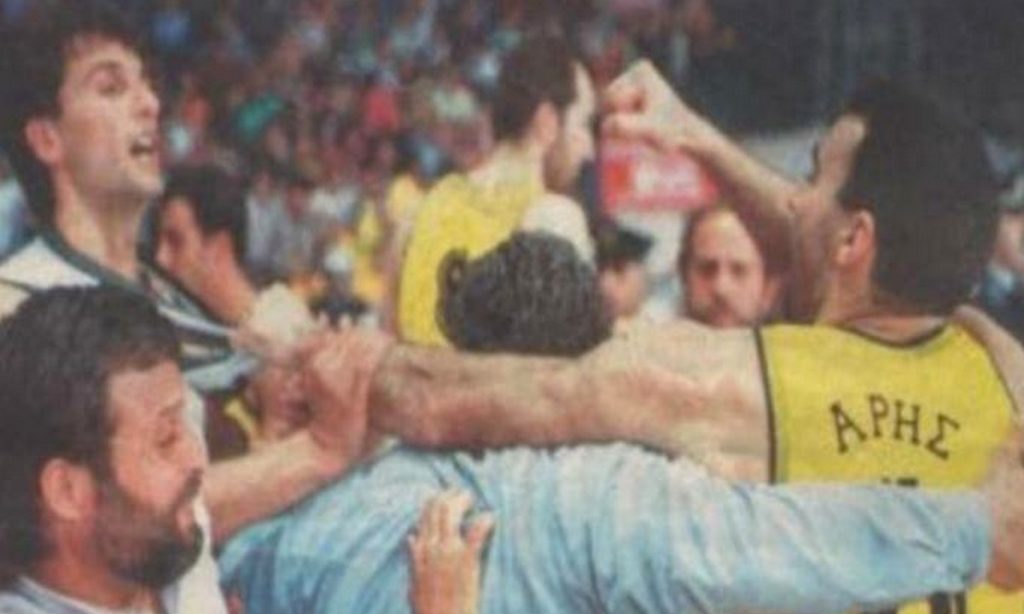 Ξύλο στα γήπεδα μπάσκετ: Όταν Νίκος Γκάλης και Μπάνε Πρέλεβιτς πιάστηκαν στα χέρια (βίντεο)