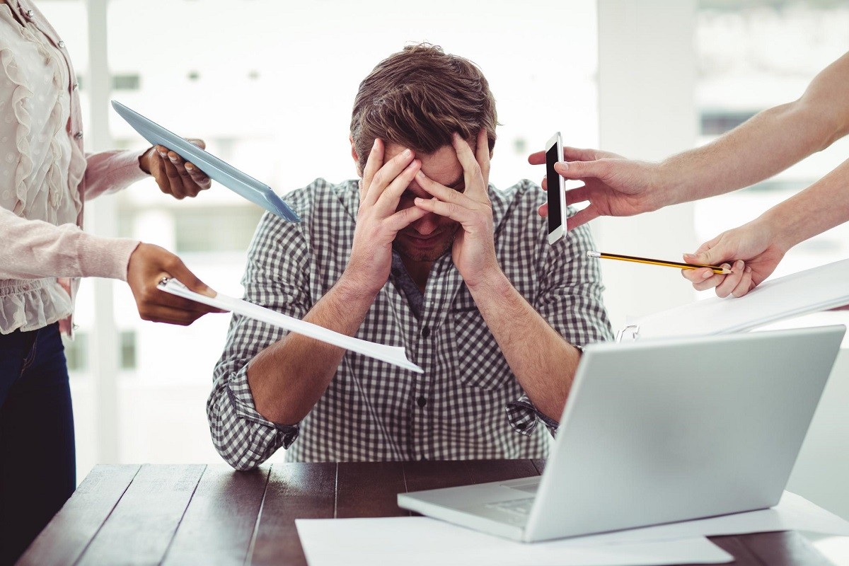 Εργασιακό άγχος: Πώς να το αναγνωρίσεις και πώς να το διαχειριστείς