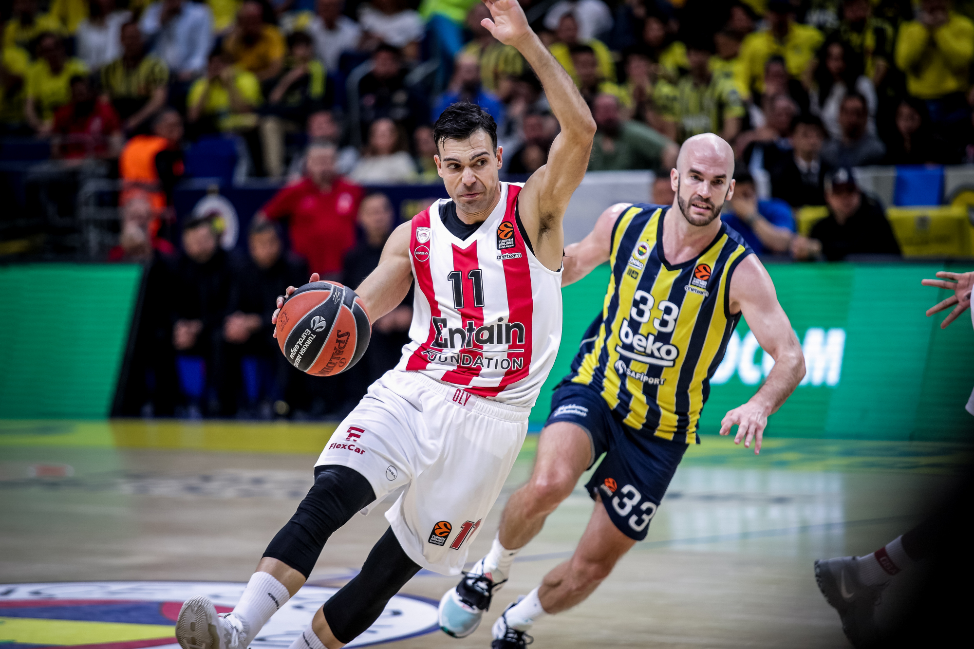 Ο σπίκερ της Euroleague έμαθε… ελληνικά με το τρίποντο του Κ.Σλούκα: «Ώπα, καλημέρα, καλησπέρα» (βίντεο)