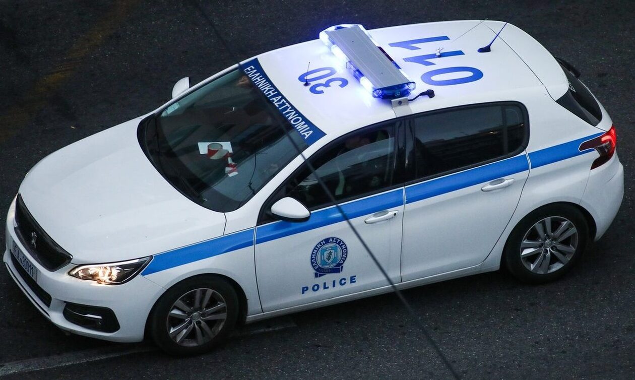 Εξαρθρώθηκε σπείρα που διέπραττε ληστείες σε πρατήρια υγρών καυσίμων στα νότια προάστια