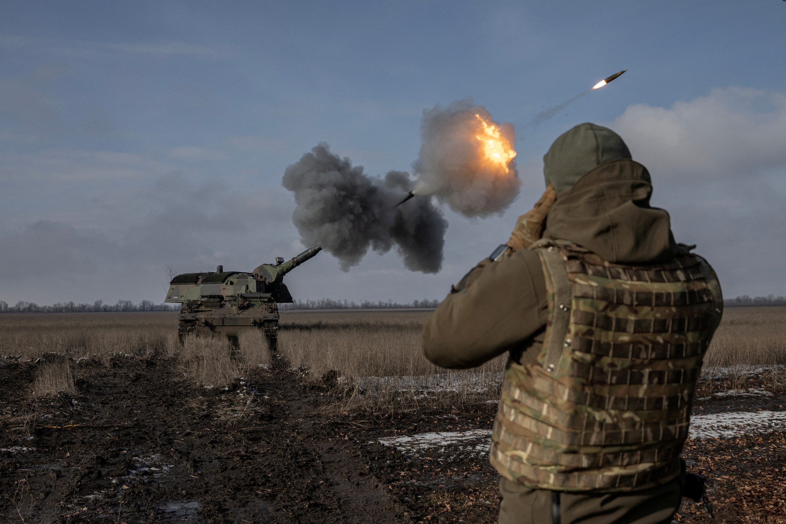 Βρετανός ΥΠΑΜ σε Ουκρανία: «Κτυπήστε την Κριμαία – Σας έχουμε στείλει πυραύλους Storm Shadow»