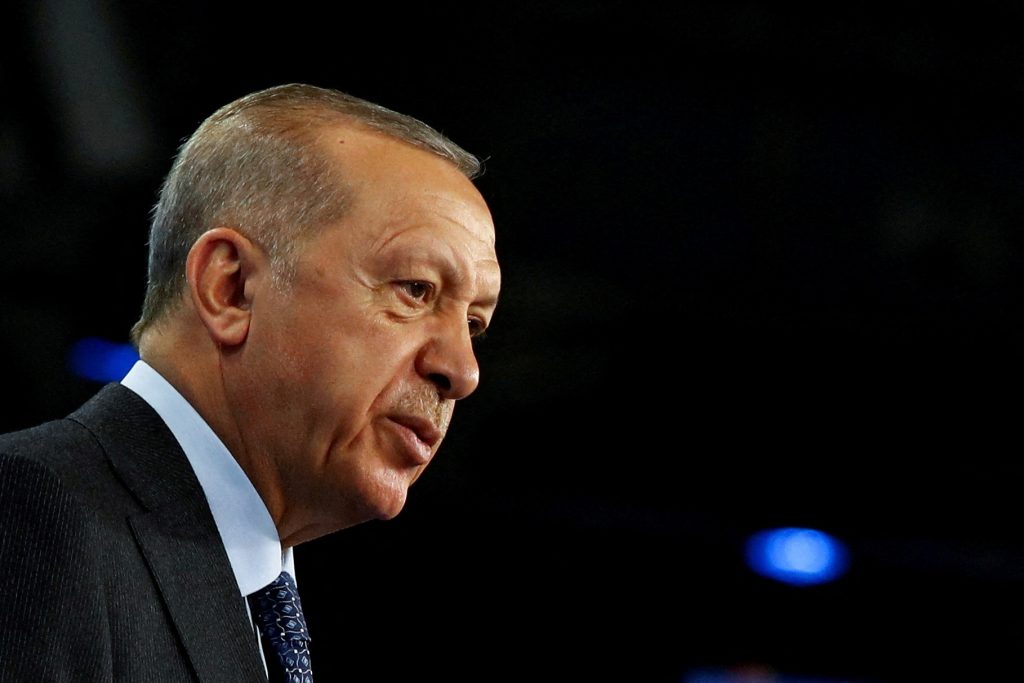 Politico: Νίκη ή ήττα του Ρ.Τ.Ερντογάν στις τουρκικές εκλογές συμφέρει την Ελλάδα
