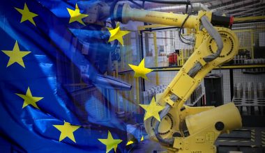 To «Colpo Grosso»  της ΕΕ με τα πυρομαχικά: Με ρωσικά χρήματα η χρηματοδότηση της παραγωγής 1 εκατ. βλημάτων πυροβολικού για το Κίεβο