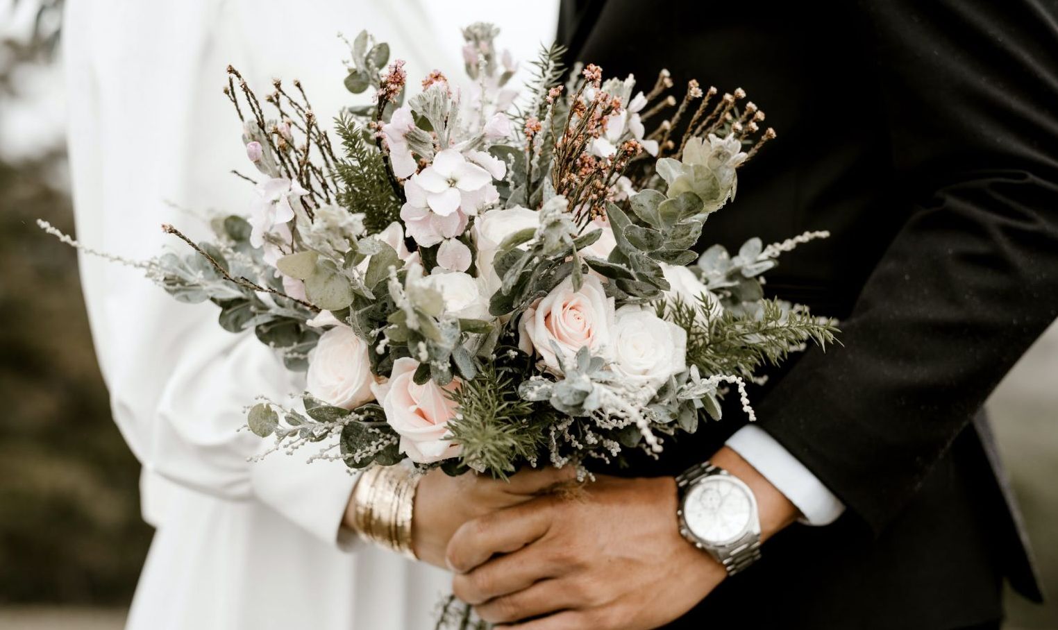 Γιατί δεν επιτρέπεται να τελείται γάμος ή βάπτιση σε μοναστήρι